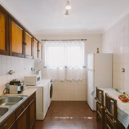 Apartamento 75 - Aurora Ferrel (Leiria)