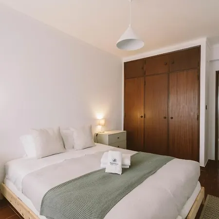 75 - Aurora Apartamento *