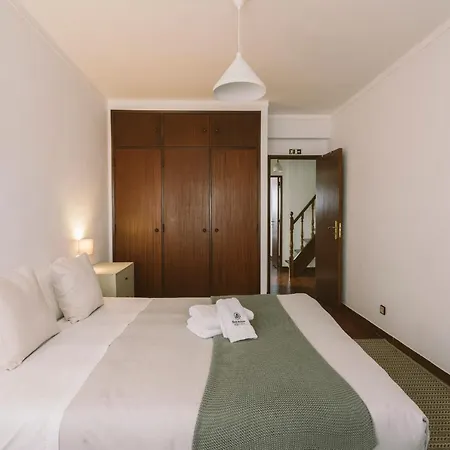 75 - Aurora Apartamento *